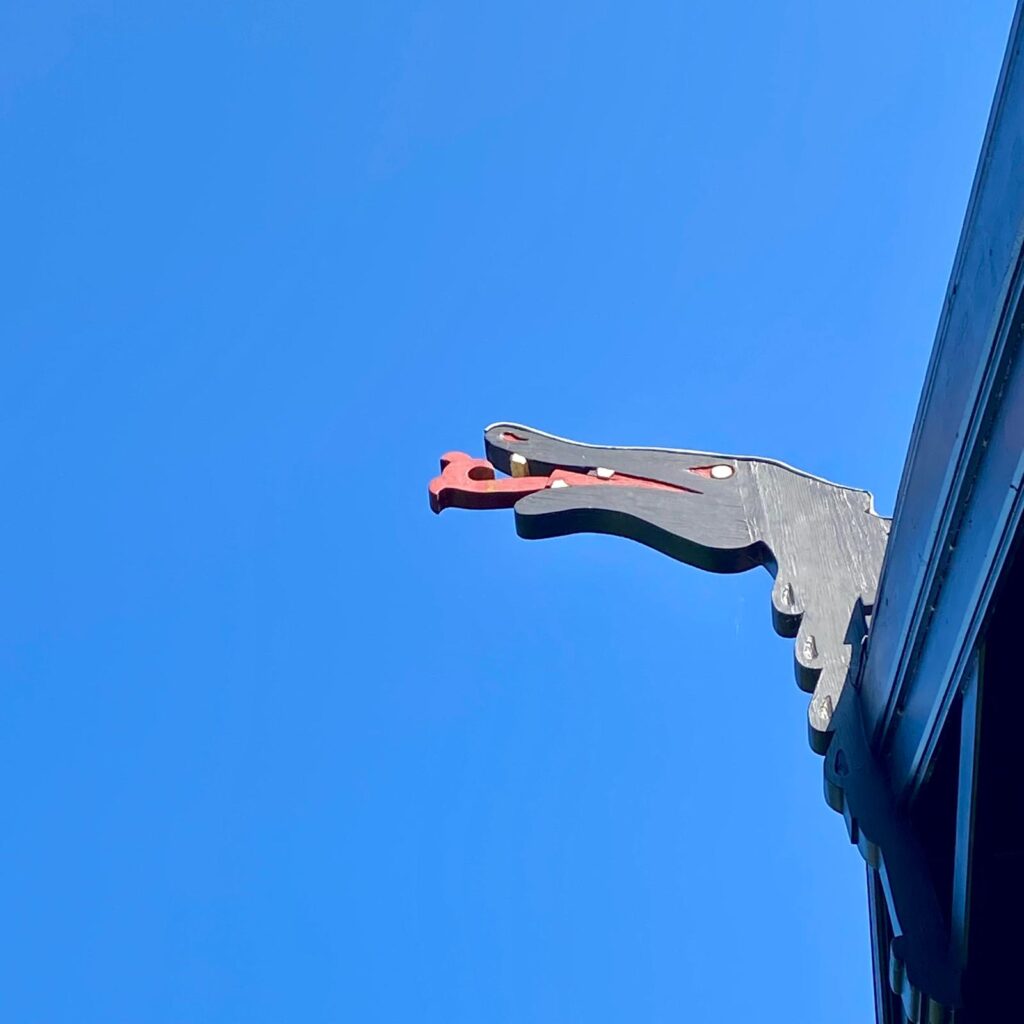 Detail drakenkop Noorsche Huis in Gorssel